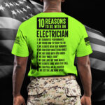 4Hi2BVis2BShirt2BReasons2BTo2BBe2BElectrician2BCustom2BName2BLogo2BCompany2BSafety2BWorkwear2BReflective2BShort2BSleeve2BTshirt-sM5t5.jpg