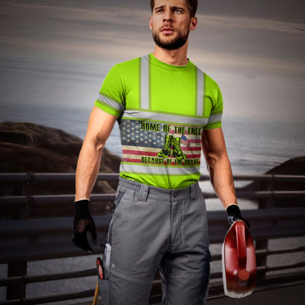 high-visibility-shirt-for-men2C-custom-name-reflective-safety-10-4-85sbm.jpg