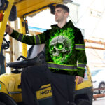 custom-hi-vis-hoodie-high-visibility-green-neon-burn-skull-safety-workwear-for-workers-runners-cyclists-hiker-4-26248e14.jpg